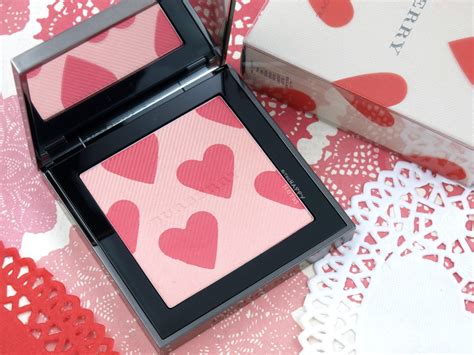 Burberry First Love Palette Blush Highlighter: Review and Swatches